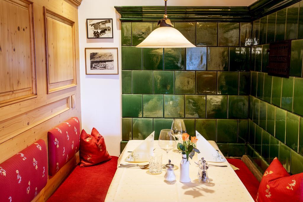 Gasthaus Zum Kreuz Sankt Märgen Buitenkant foto